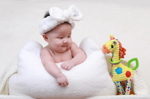 博兴宝宝发烧有眼屎